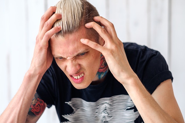 3 fejfájás típus, ami rengeteg mindent elárul az egészségedről