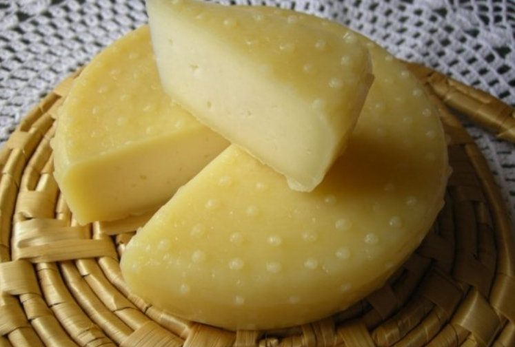 Házi sajt készítése alig 3 óra alatt, 100% természetes alapanyagból!